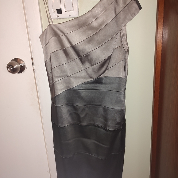 Light gray and dark gray spandex mini dress - Picture 2 of 2